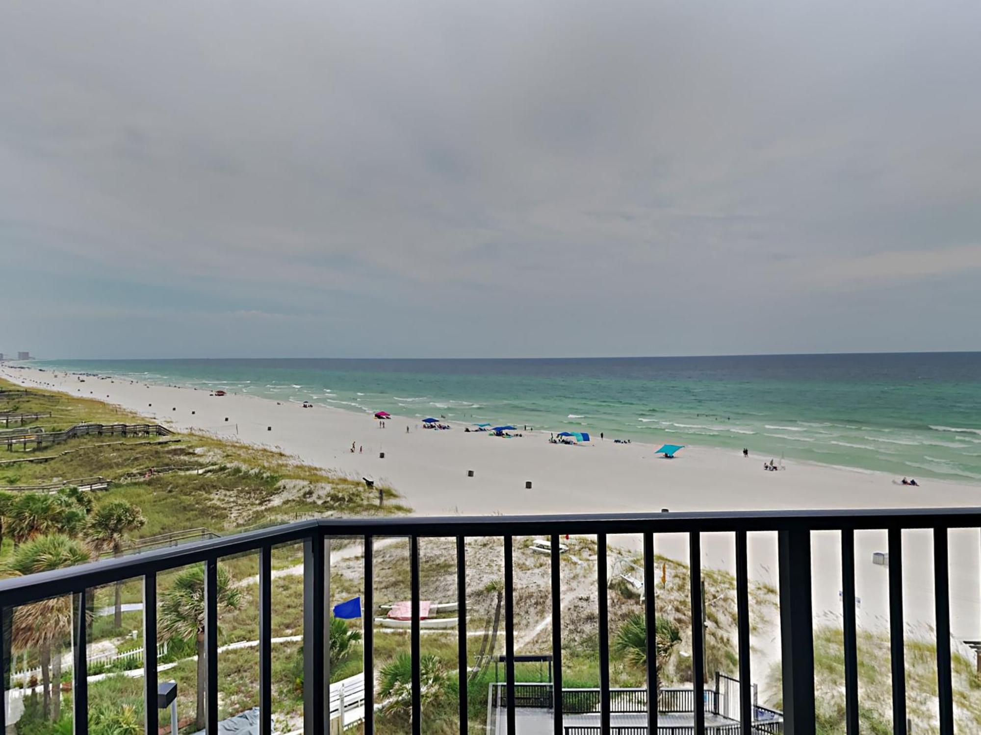 Sunbird 604 East Apartment